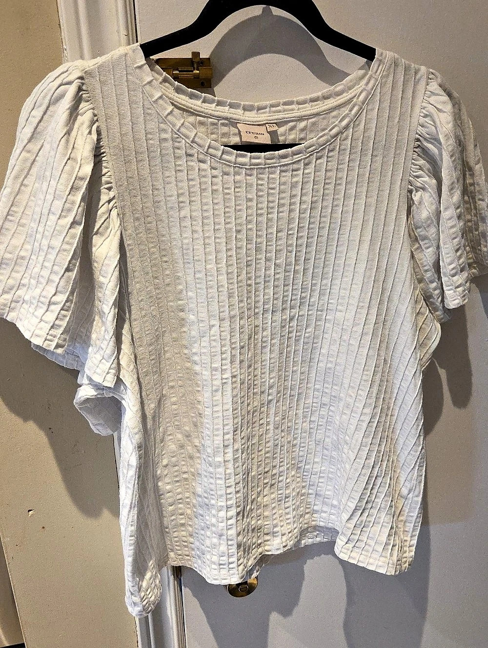 Textured Short Sleeve Top in White By Cream Size XL Like New
